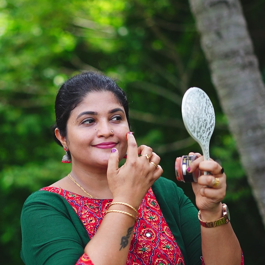Kashmiri Saffron Brightening Face mask